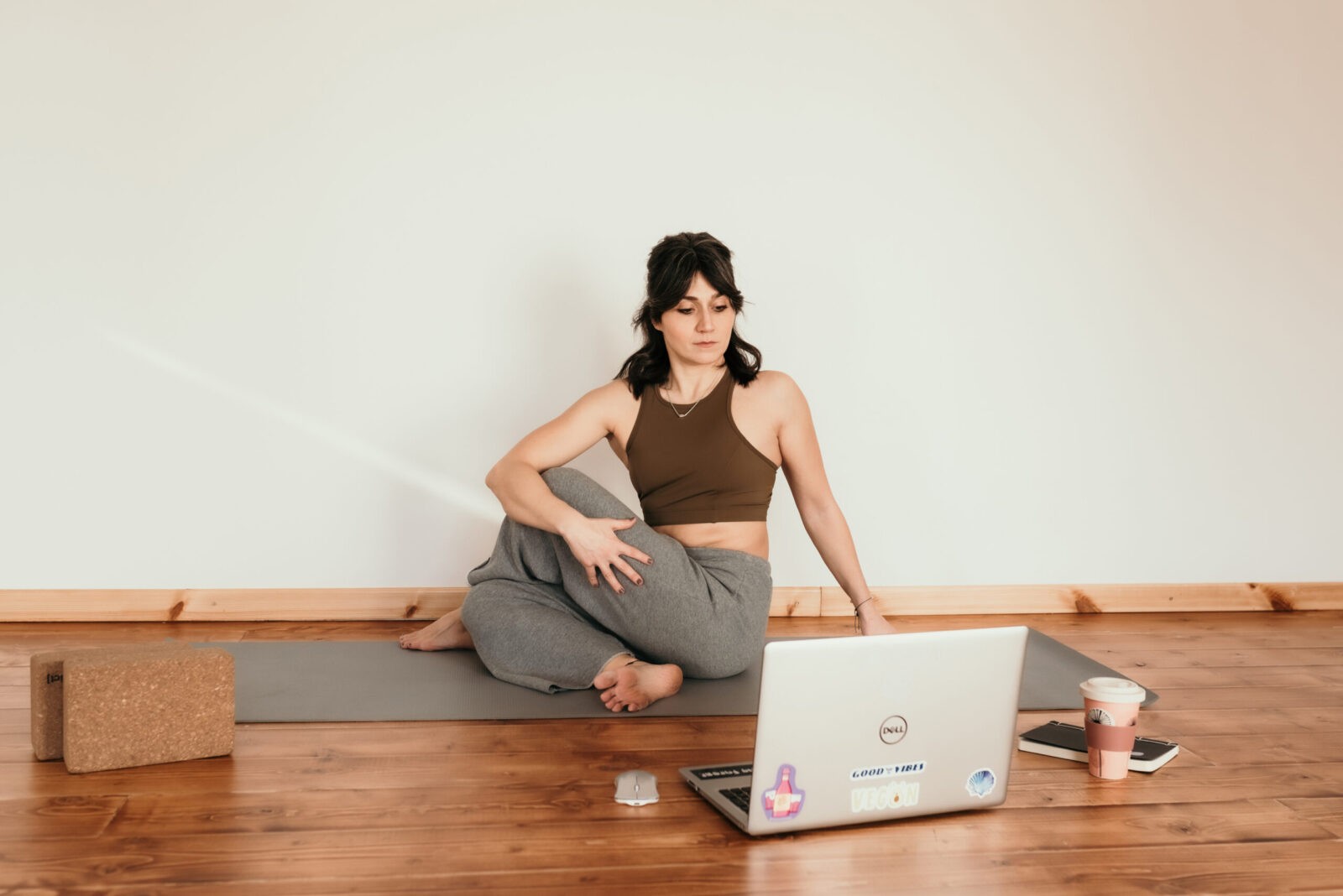 video lezioni di yoga a modena e provincia
